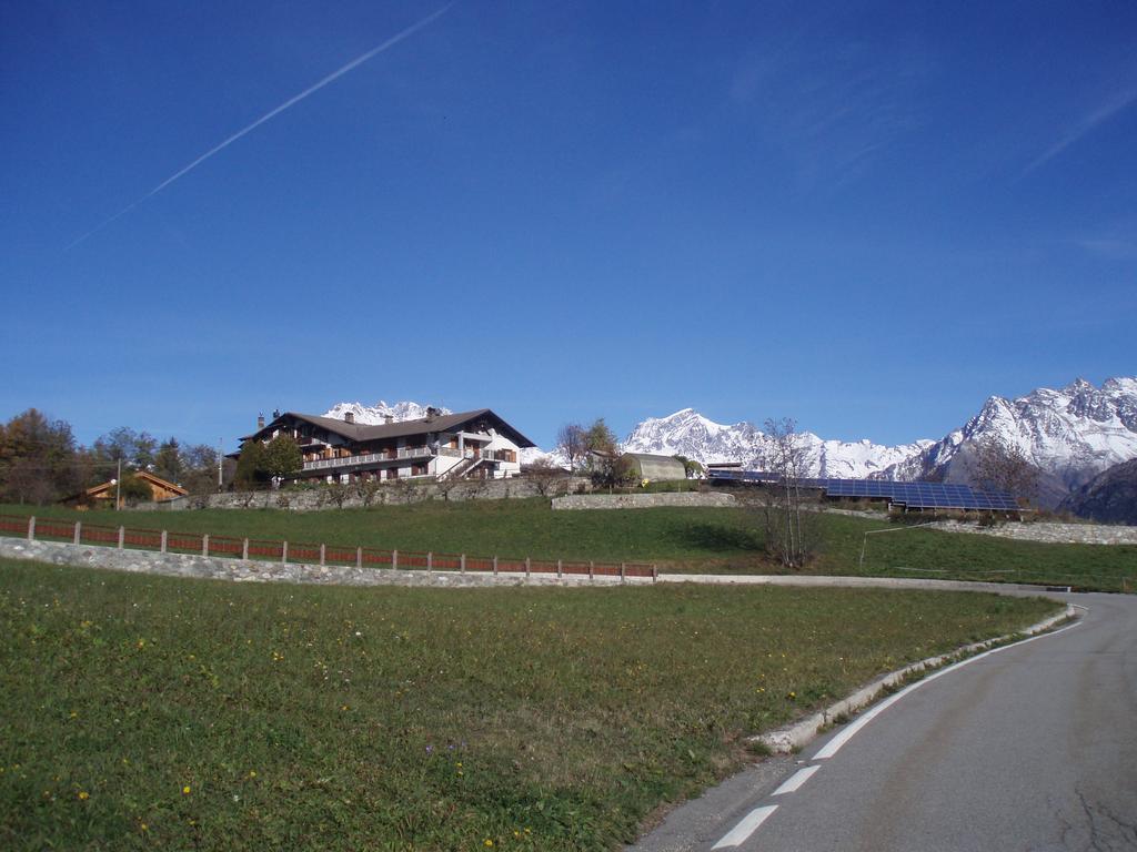 Agriturismo Plan D'Avie アオスタ 部屋 写真